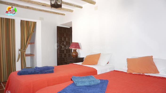 Image No.37-Propriété de pays de 6 chambres à vendre à Iznájar