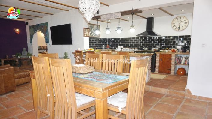 Image No.12-Propriété de pays de 7 chambres à vendre à Iznájar