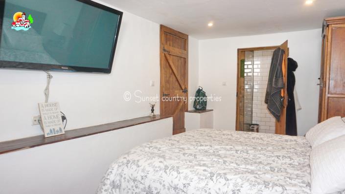 Image No.15-Propriété de pays de 7 chambres à vendre à Iznájar