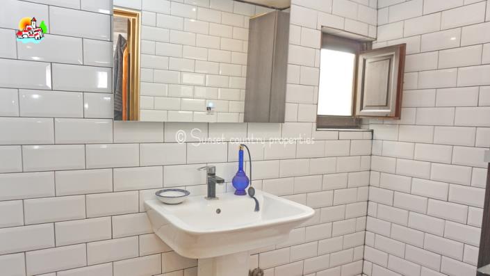 Image No.16-Propriété de pays de 7 chambres à vendre à Iznájar