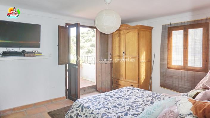 Image No.18-Propriété de pays de 7 chambres à vendre à Iznájar