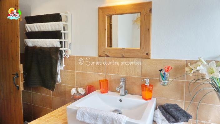 Image No.23-Propriété de pays de 7 chambres à vendre à Iznájar