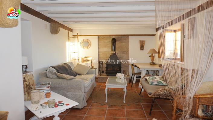 Image No.3-Propriété de pays de 4 chambres à vendre à Iznájar