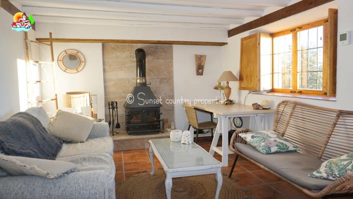 Image No.6-Propriété de pays de 4 chambres à vendre à Iznájar