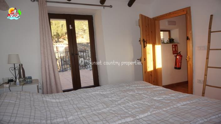 Image No.31-Propriété de pays de 4 chambres à vendre à Iznájar