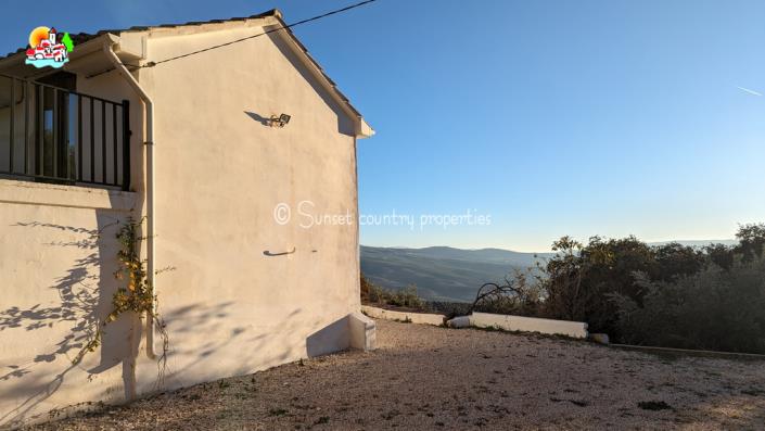 Image No.41-Propriété de pays de 4 chambres à vendre à Iznájar