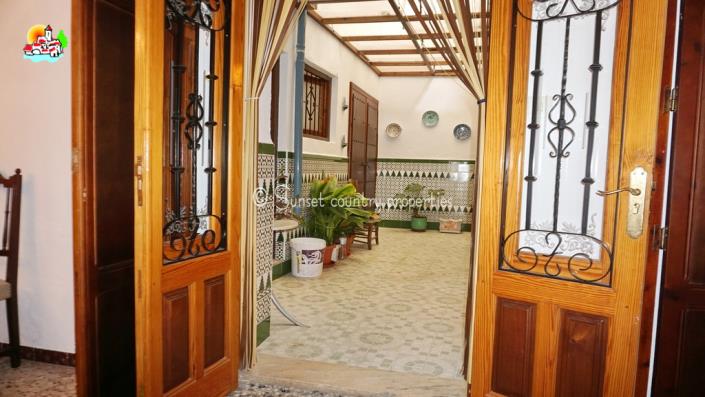 Image No.3-Maison de ville de 4 chambres à vendre à Iznájar