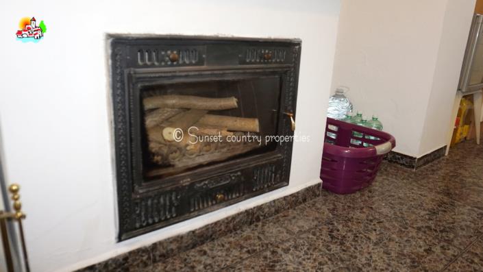 Image No.10-Maison de campagne de 4 chambres à vendre à Iznájar