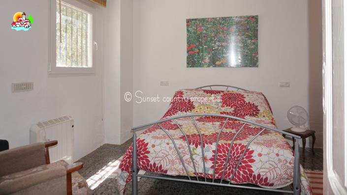 Image No.17-Maison de campagne de 4 chambres à vendre à Iznájar