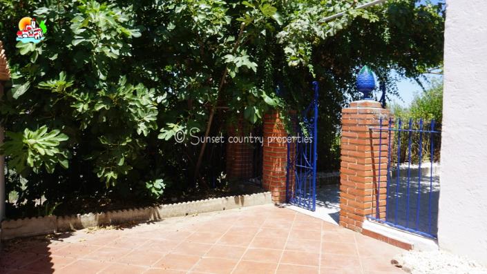 Image No.30-Maison de campagne de 4 chambres à vendre à Iznájar