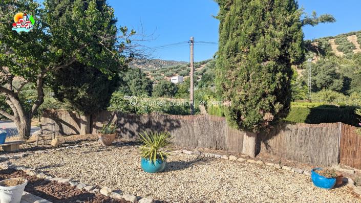 Image No.3-Maison de campagne de 5 chambres à vendre à Algarinejo