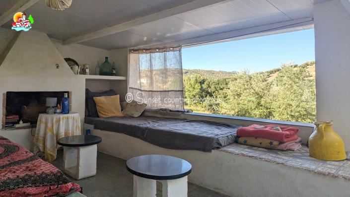 Image No.5-Maison de campagne de 5 chambres à vendre à Algarinejo