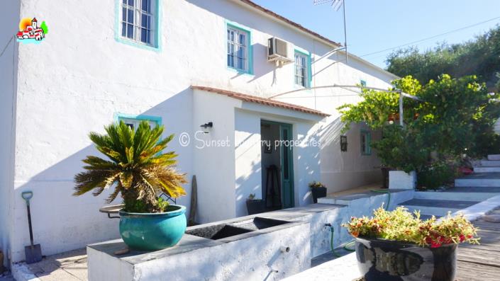 Image No.7-Maison de campagne de 5 chambres à vendre à Algarinejo