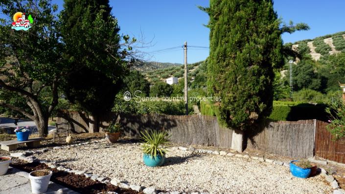 Image No.39-Maison de campagne de 5 chambres à vendre à Algarinejo