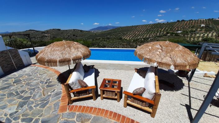 Image No.2-Propriété de pays de 5 chambres à vendre à Algarinejo