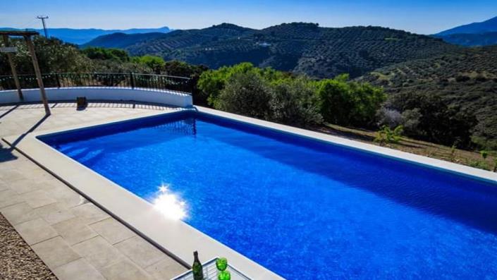 Image No.3-Propriété de pays de 5 chambres à vendre à Algarinejo