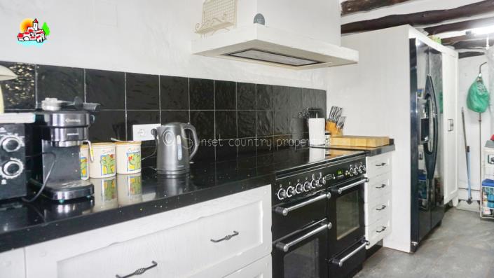 Image No.11-Propriété de pays de 5 chambres à vendre à Algarinejo