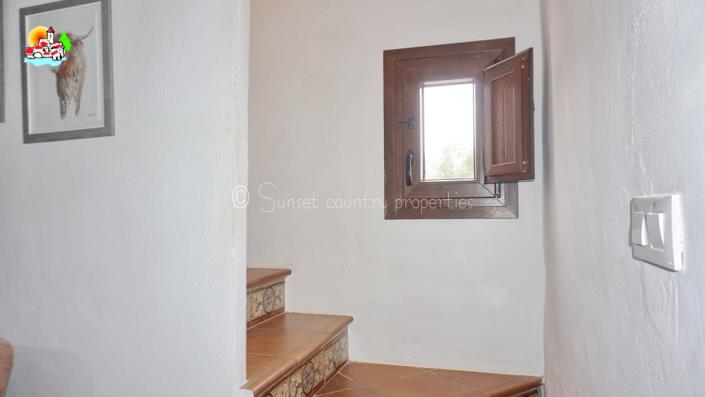 Image No.15-Propriété de pays de 5 chambres à vendre à Algarinejo