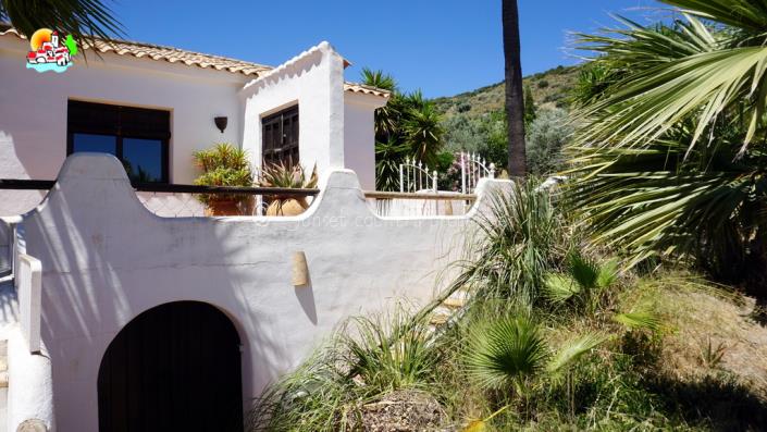 Image No.19-Propriété de pays de 4 chambres à vendre à Iznájar