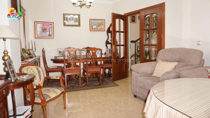 Image No.7-3 Bed Townhouse for sale