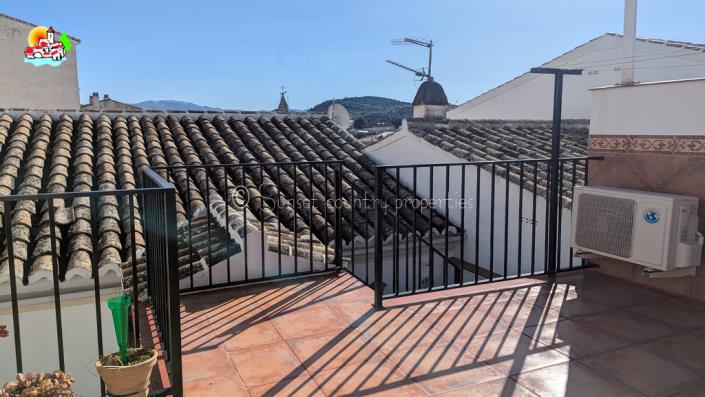 Image No.34-3 Bed Townhouse for sale