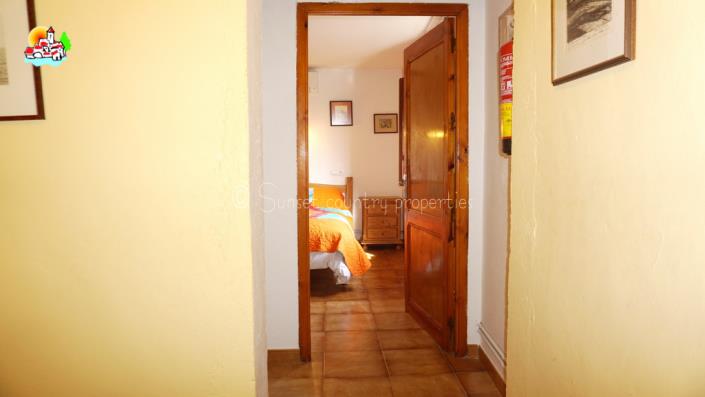 Image No.18-Propriété de pays de 4 chambres à vendre à Iznájar