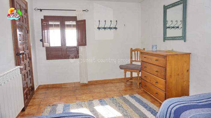 Image No.25-Propriété de pays de 4 chambres à vendre à Iznájar