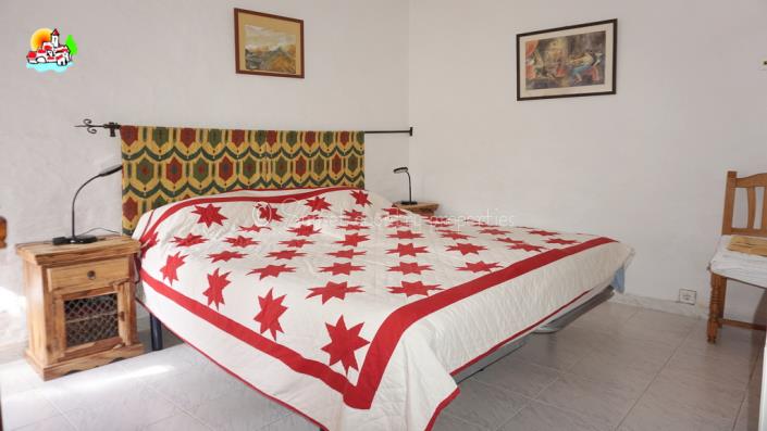 Image No.29-Propriété de pays de 4 chambres à vendre à Iznájar