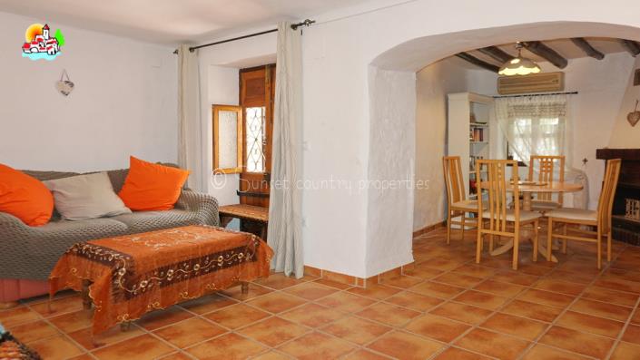 Image No.3-3 Bed Townhouse for sale