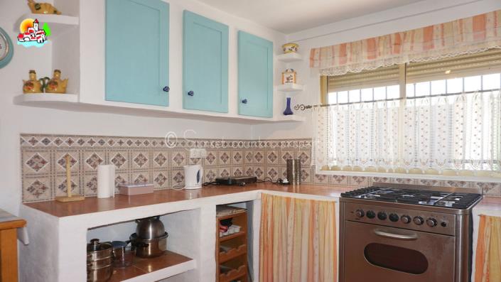 Image No.12-3 Bed Townhouse for sale