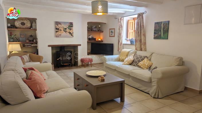 Image No.10-Propriété de pays de 4 chambres à vendre à Algarinejo