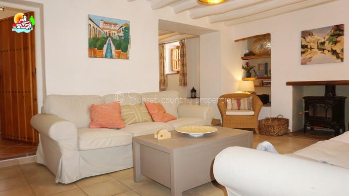 Image No.11-Propriété de pays de 4 chambres à vendre à Algarinejo