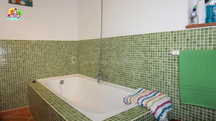 Image No.24-Propriété de pays de 4 chambres à vendre à Algarinejo