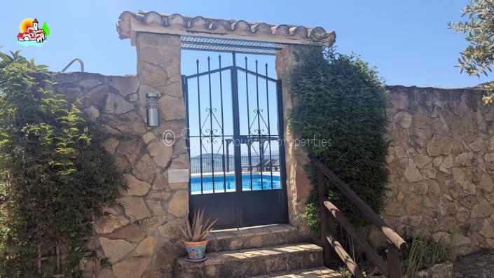 Image No.34-Propriété de pays de 4 chambres à vendre à Algarinejo