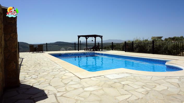 Image No.35-Propriété de pays de 4 chambres à vendre à Algarinejo