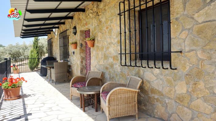 Image No.42-Propriété de pays de 4 chambres à vendre à Algarinejo