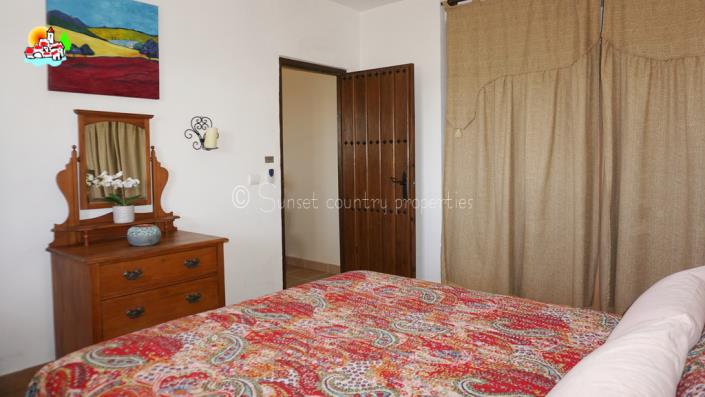 Image No.48-Propriété de pays de 4 chambres à vendre à Algarinejo
