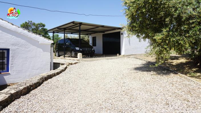 Image No.54-Propriété de pays de 4 chambres à vendre à Algarinejo