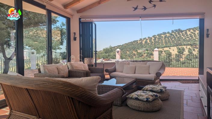 Image No.3-Propriété de pays de 4 chambres à vendre à Iznájar