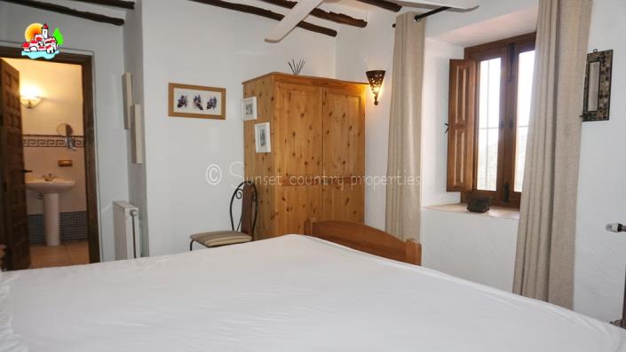 Image No.32-Propriété de pays de 4 chambres à vendre à Iznájar