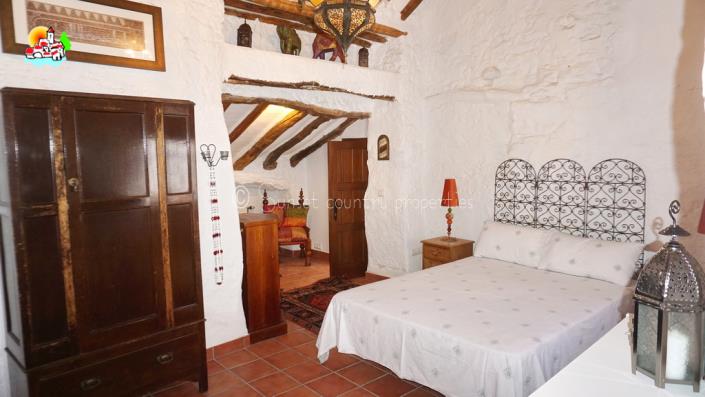 Image No.46-Propriété de pays de 4 chambres à vendre à Iznájar