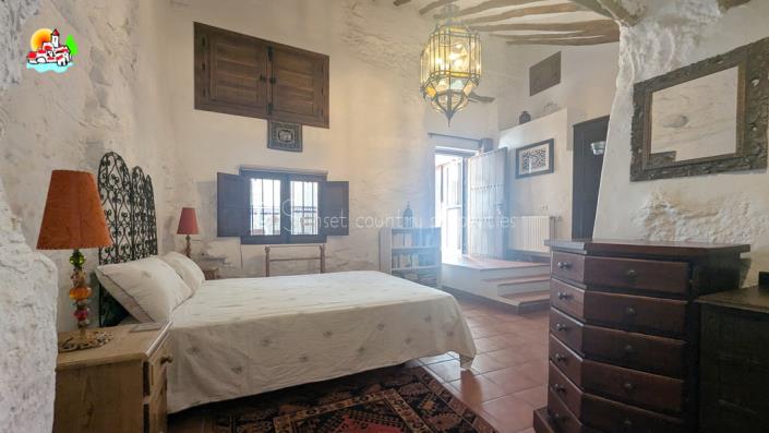 Image No.50-Propriété de pays de 4 chambres à vendre à Iznájar