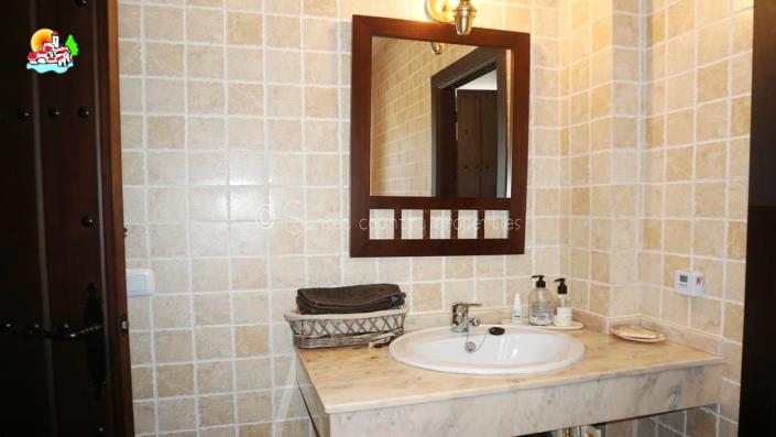 Image No.23-Maison de campagne de 3 chambres à vendre à Archidona