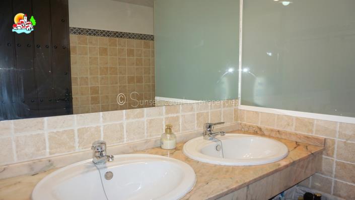 Image No.29-Maison de campagne de 3 chambres à vendre à Archidona