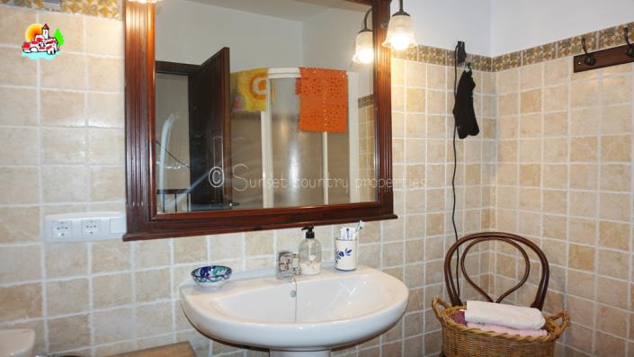 Image No.37-Maison de campagne de 3 chambres à vendre à Archidona