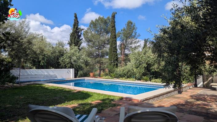 Image No.20-Propriété de pays de 3 chambres à vendre à Iznájar