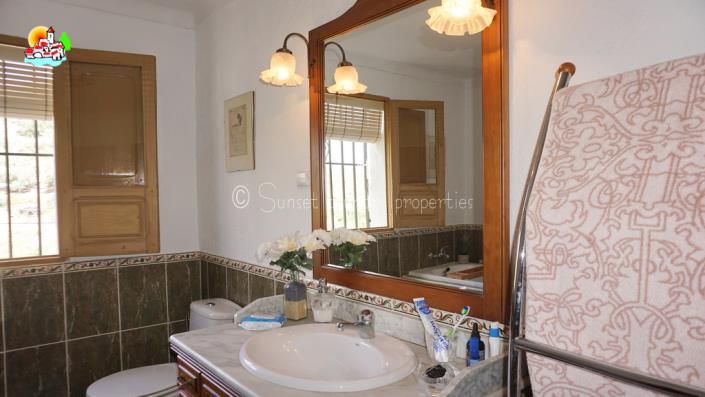 Image No.40-Propriété de pays de 3 chambres à vendre à Iznájar