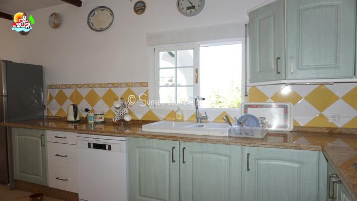 Image No.14-Maison de campagne de 5 chambres à vendre à Iznájar