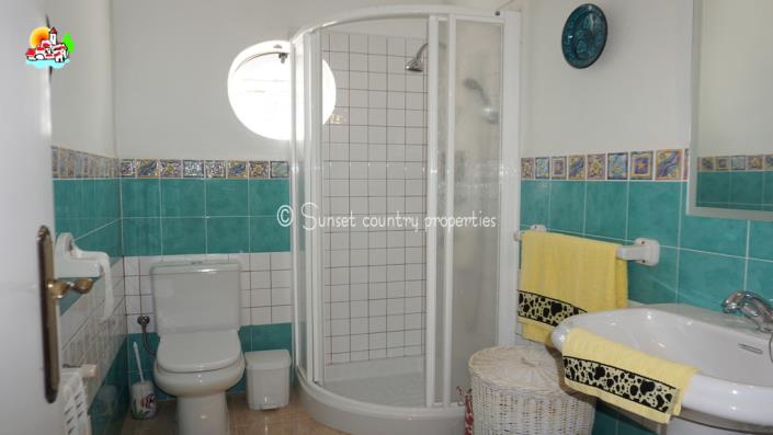 Image No.31-Maison de campagne de 5 chambres à vendre à Iznájar