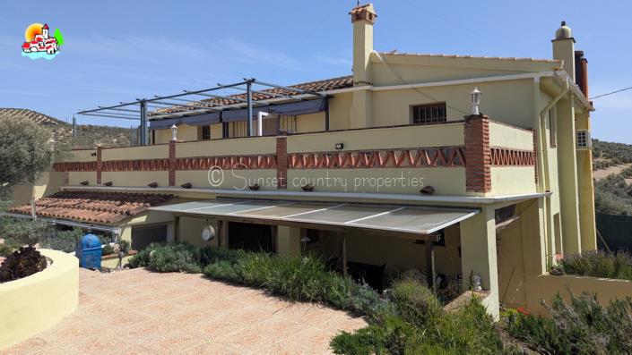 Image No.15-Propriété de pays de 4 chambres à vendre à Archidona